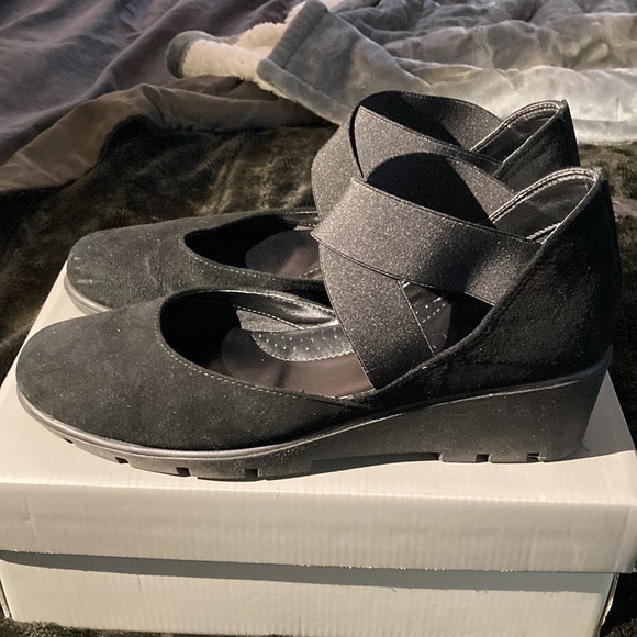 The Flexx black ballet style wedge shoes - Picture 5 of 7